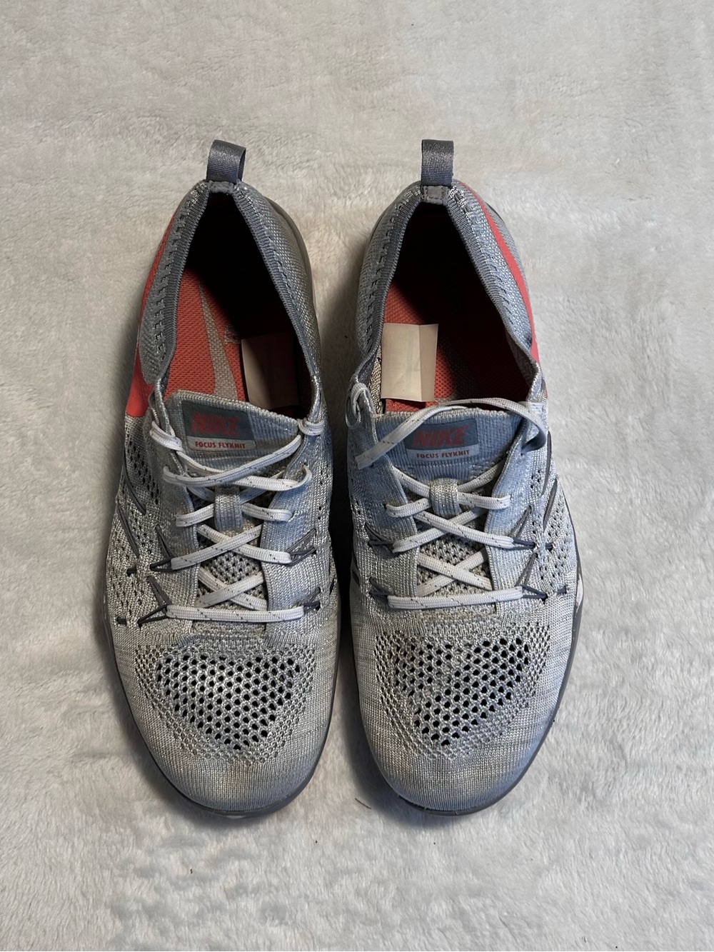 Nike Men's Gray Knit Running Shoes with Coral Accents
